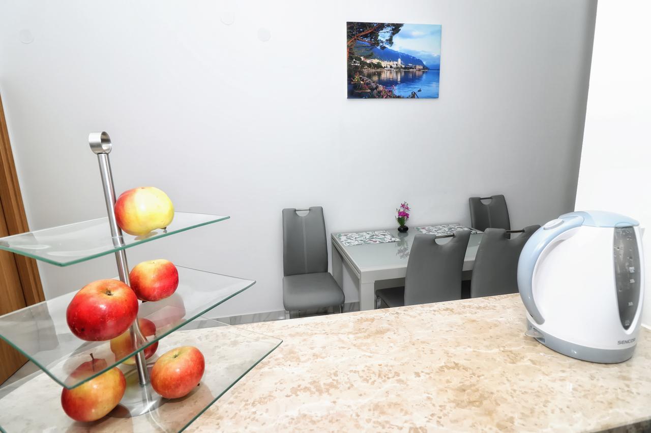 Apartments Amalia Rovinj Exterior photo
